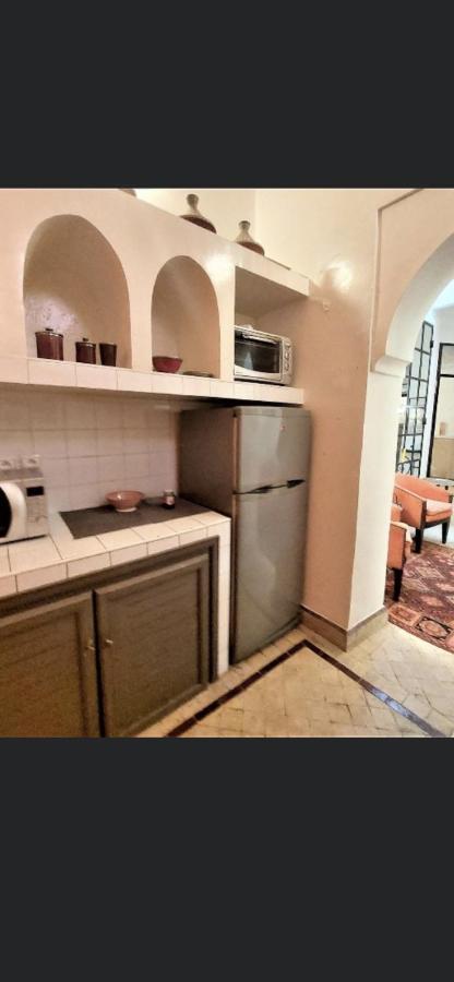 Riad Privatise Jusqu A 5 Personnes A 5 Minutes Place Jemma El Fna Loue Avec Menage Et Petit Dejeuner Compris Marrakesh Exterior photo