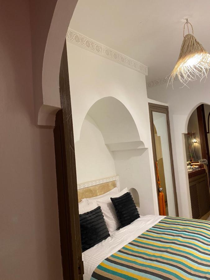 Riad Privatise Jusqu A 5 Personnes A 5 Minutes Place Jemma El Fna Loue Avec Menage Et Petit Dejeuner Compris Marrakesh Exterior photo